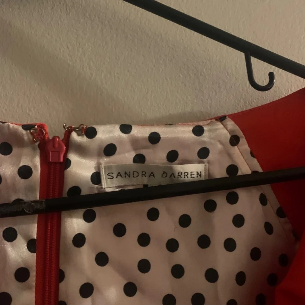 Beautiful Spring Dress - Picture 2 of 3